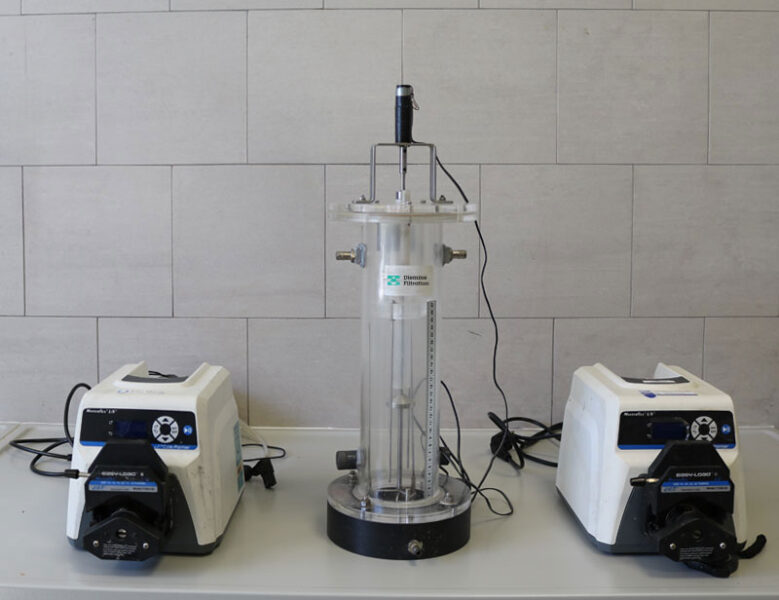 Benchtop plant for thickening